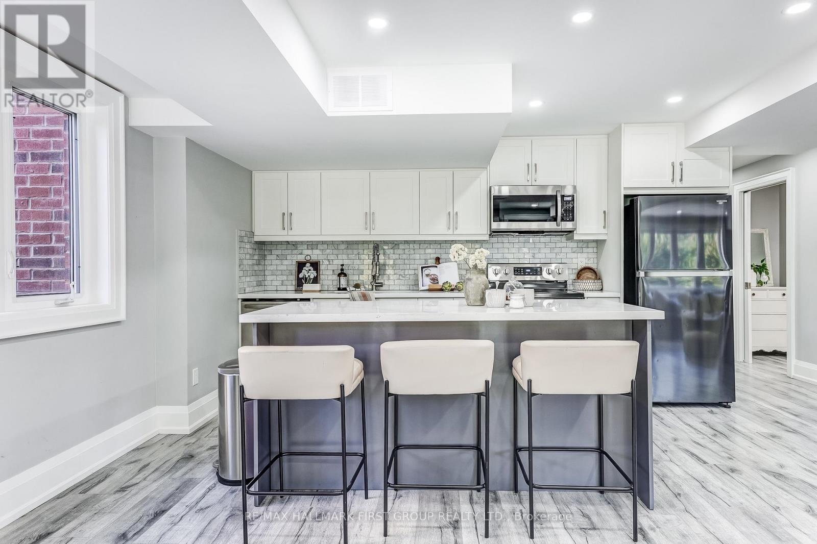 40 Endeavour Court, Whitby, Ontario  L1P 0B5 - Photo 32 - E12833060