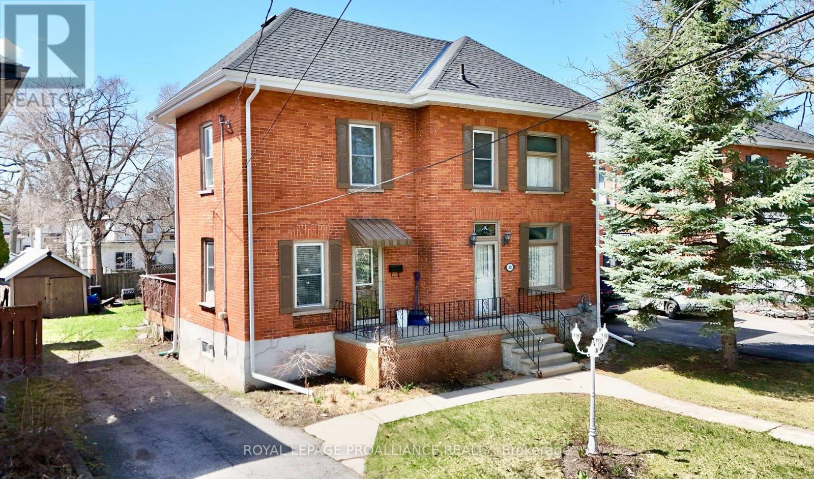 308 Bleecker Avenue, Belleville, Ontario  K8N 3V4 - Photo 2 - X12835394