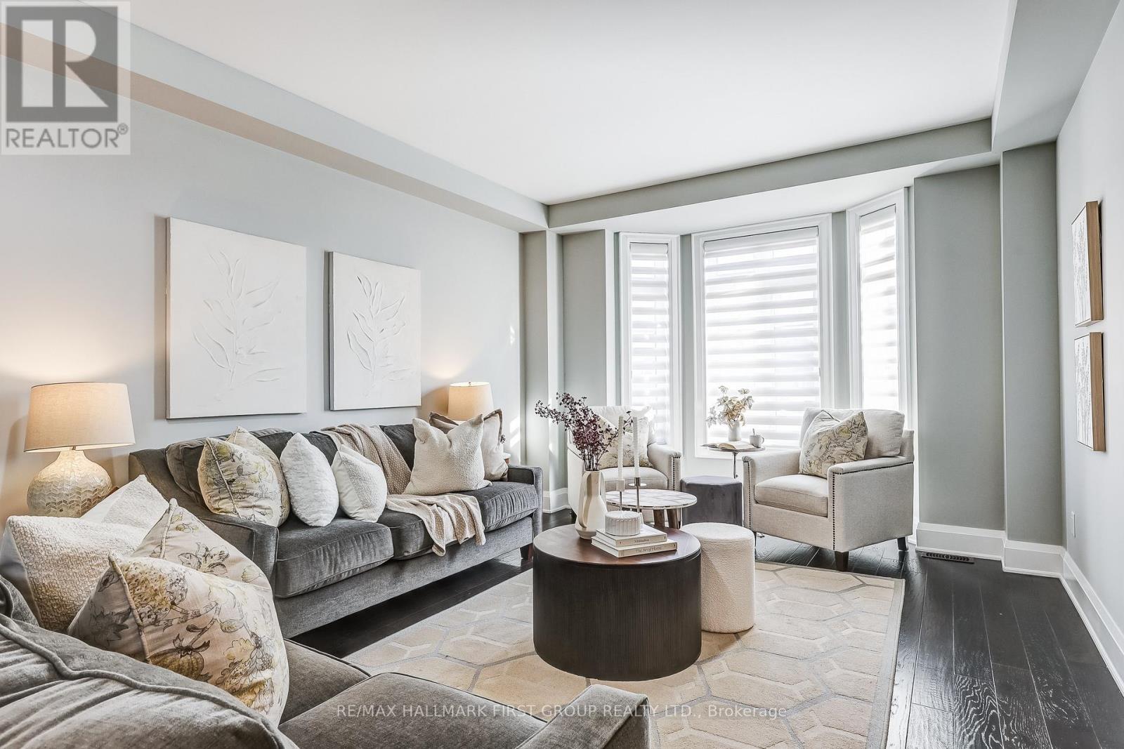 40 Endeavour Court, Whitby, Ontario  L1P 0B5 - Photo 5 - E12833060