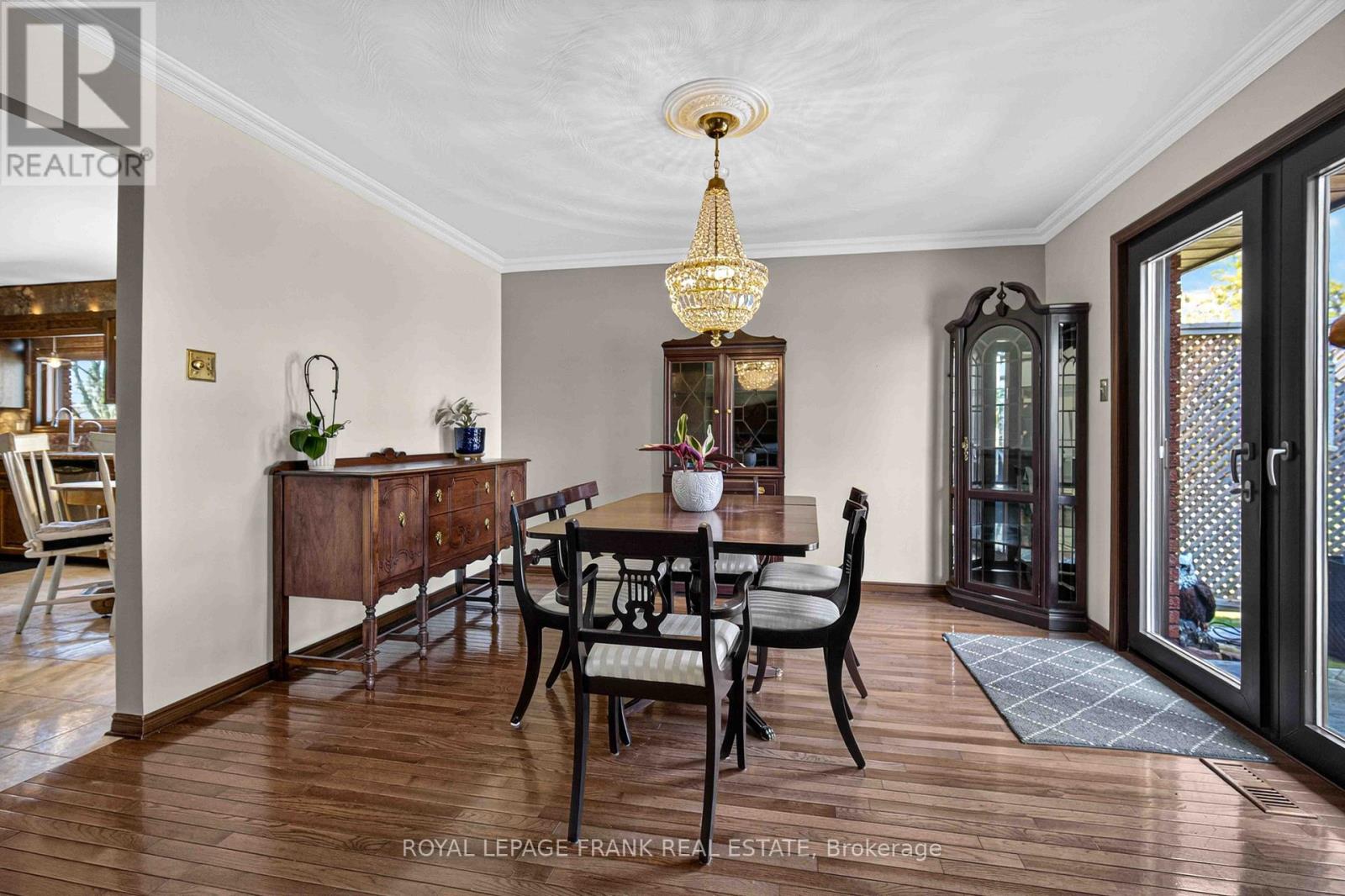 832 Parkhill Road W, Peterborough, Ontario  K9J 6P1 - Photo 17 - X12997276