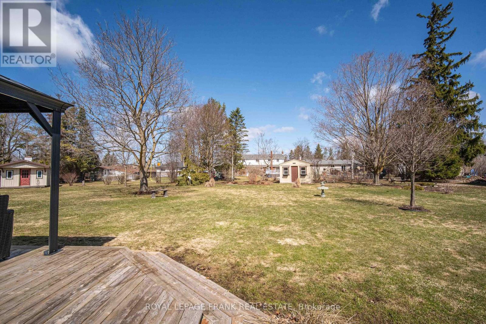 832 Parkhill Road W, Peterborough, Ontario  K9J 6P1 - Photo 36 - X12997276