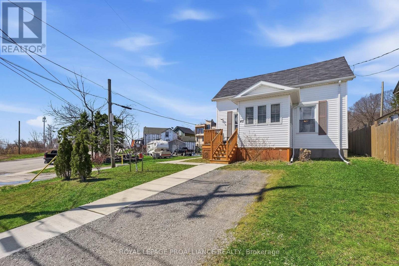 40 Smith Street, Port Hope, Ontario  L1A 3A4 - Photo 2 - X12862054