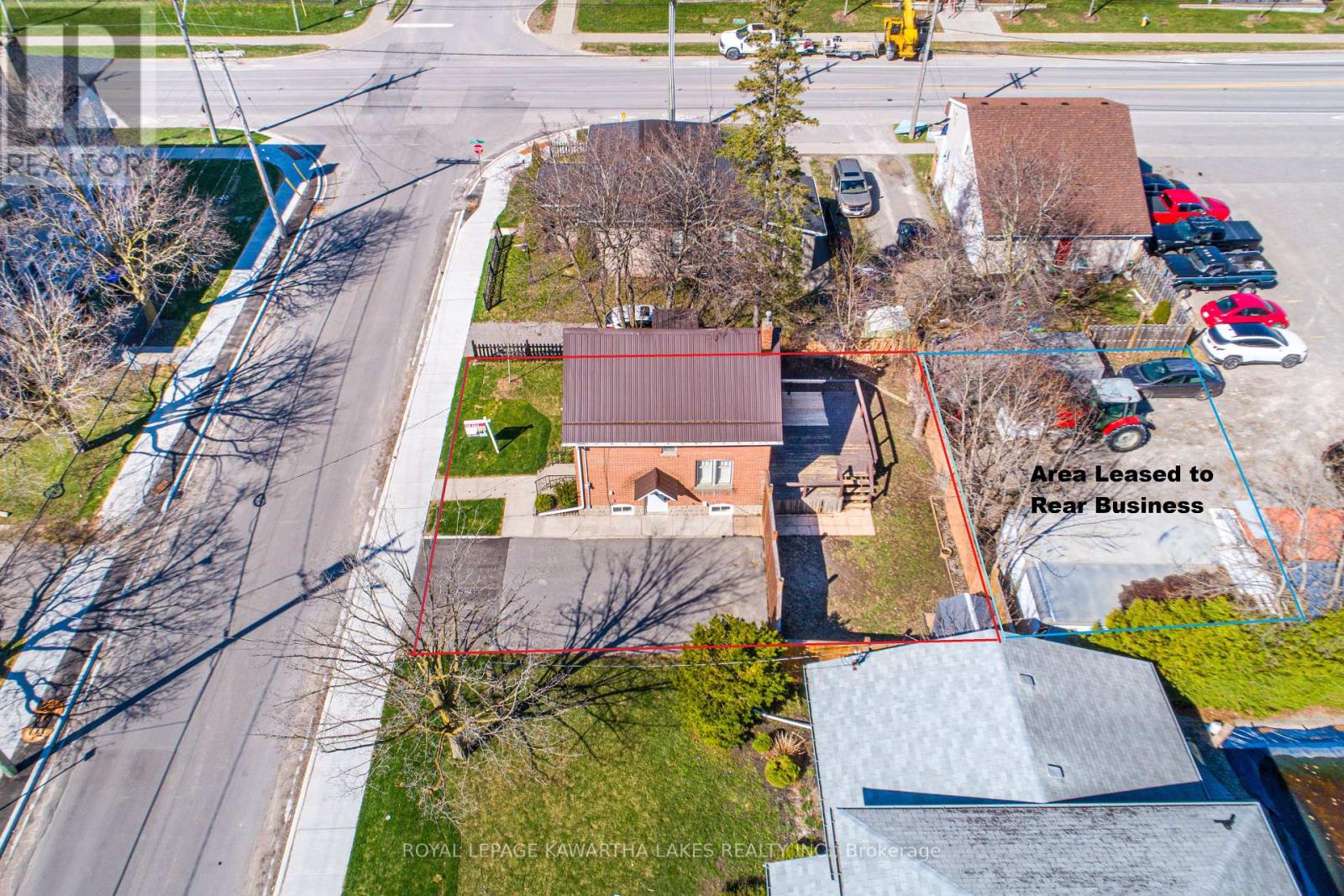 54 Glenelg Street W, Kawartha Lakes, Ontario  K9V 2V2 - Photo 37 - X12691070