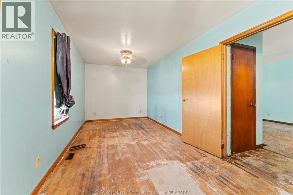 678 Capitol Street, Windsor, Ontario  N8X 3G1 - Photo 16 - 26008770