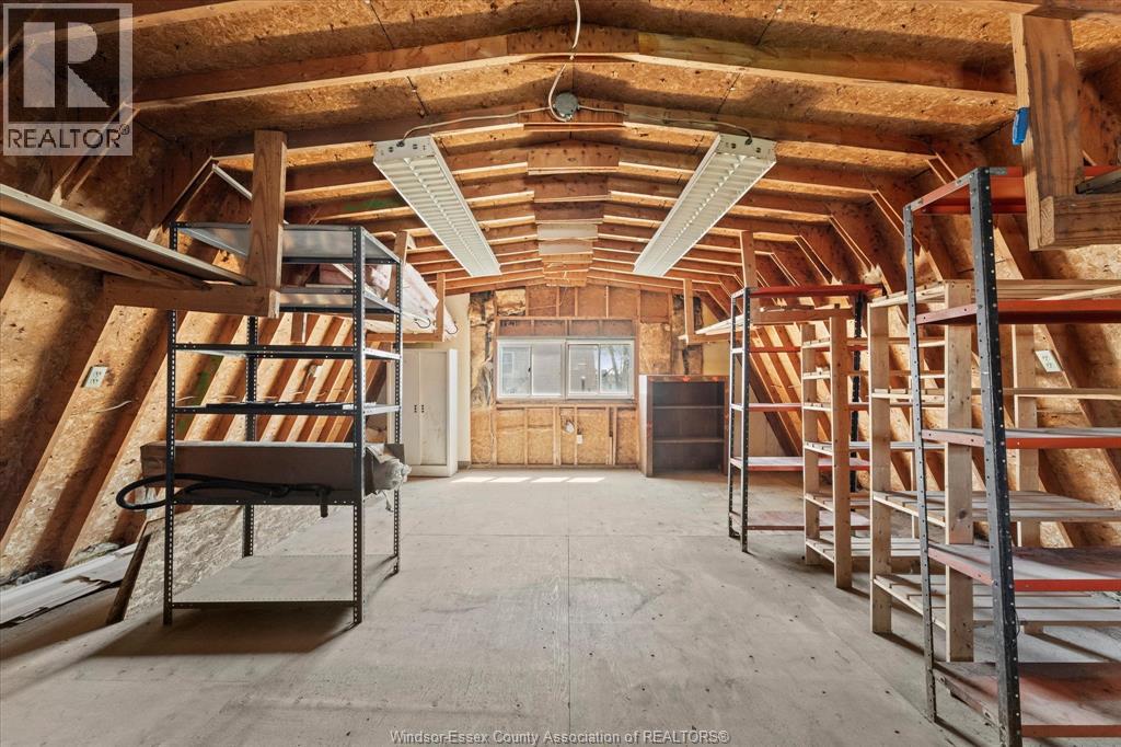 678 Capitol Street, Windsor, Ontario  N8X 3G1 - Photo 28 - 26008770