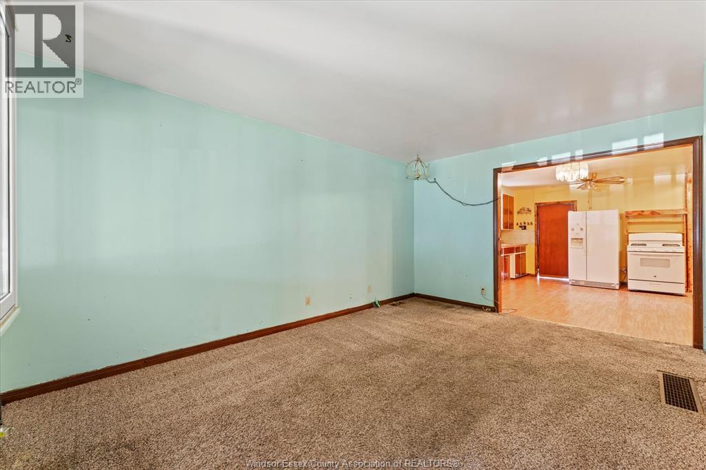 678 Capitol Street, Windsor, Ontario  N8X 3G1 - Photo 7 - 26008770