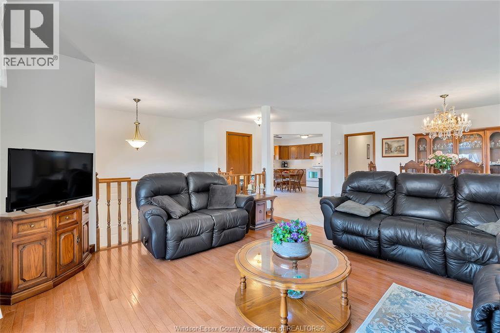 178 Ellison Avenue, Leamington, Ontario  N8H 5J2 - Photo 8 - 26008748