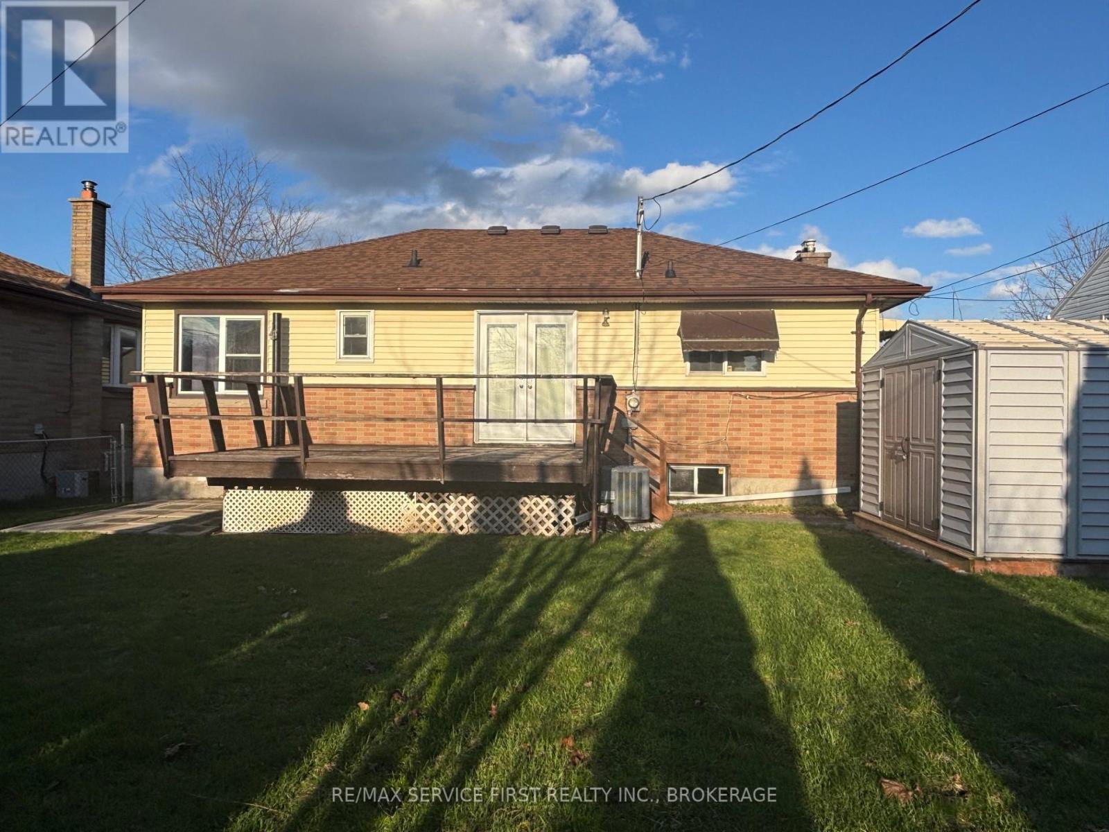 28 Brant Avenue, Kingston, Ontario  K7K 4V1 - Photo 4 - X12825354