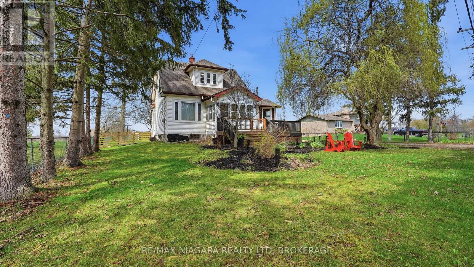 106 Colborne Street, Welland, Ontario  L3B 3P1 - Photo 1 - X13023560