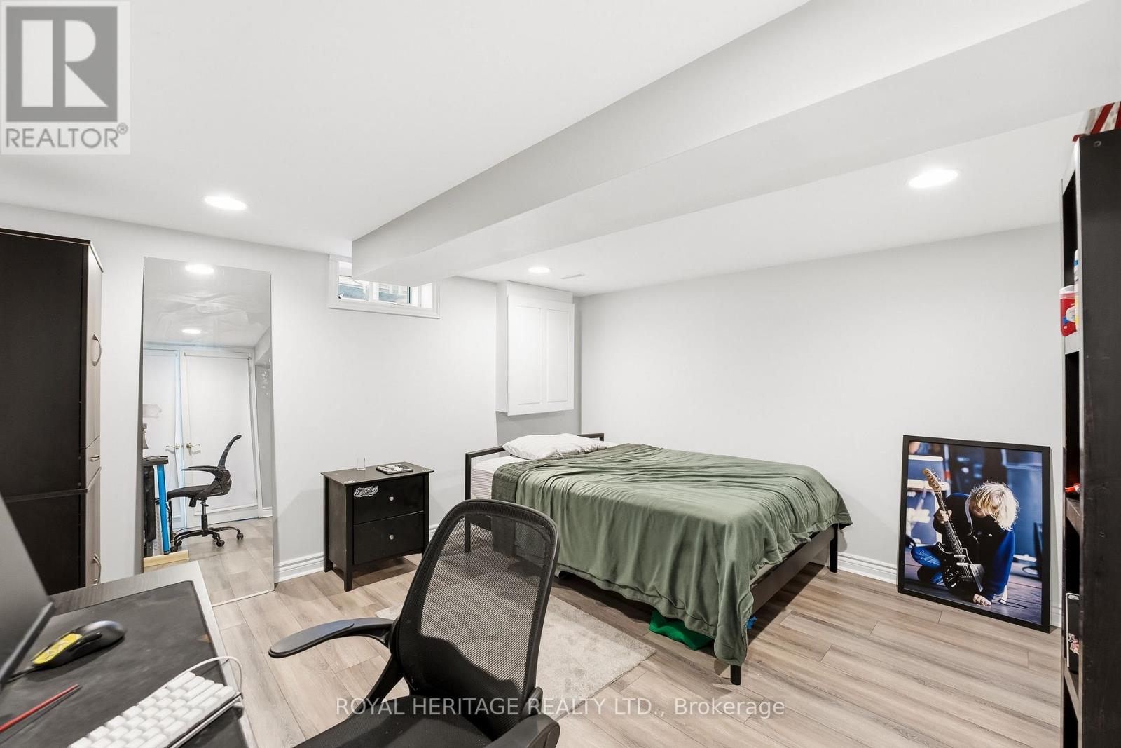 148 Guthrie Crescent, Whitby, Ontario  L1P 1A8 - Photo 28 - E13025072