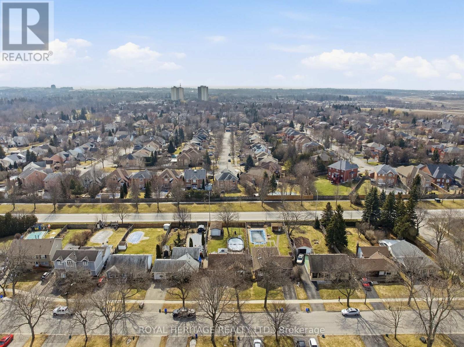 148 Guthrie Crescent, Whitby, Ontario  L1P 1A8 - Photo 41 - E13025072