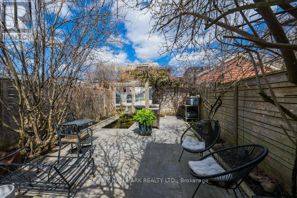 813 Carlaw Avenue, Toronto, Ontario  M4K 3L1 - Photo 44 - E13025132