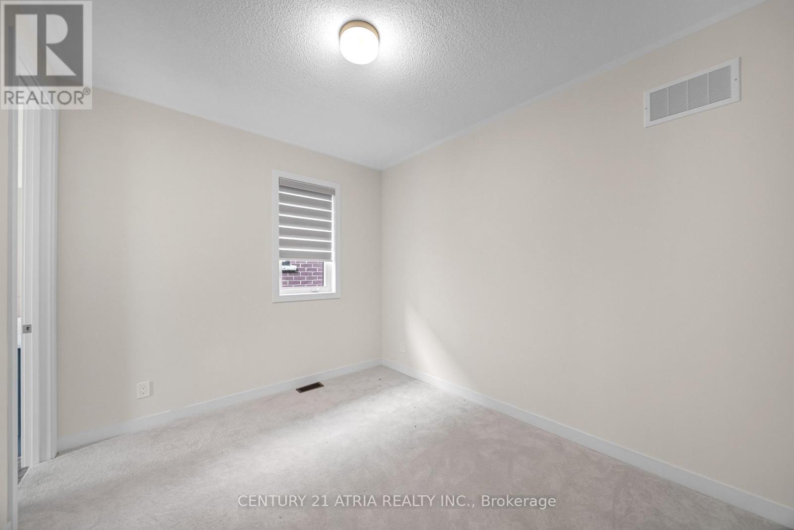 1838 Narcissus Gardens, Pickering, Ontario  L1X 0K6 - Photo 25 - E13025276