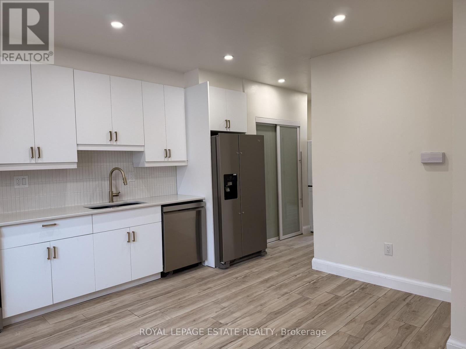 Rear - 67 Wayland Avenue, Toronto, Ontario  M4E 3C8 - Photo 6 - E13025290
