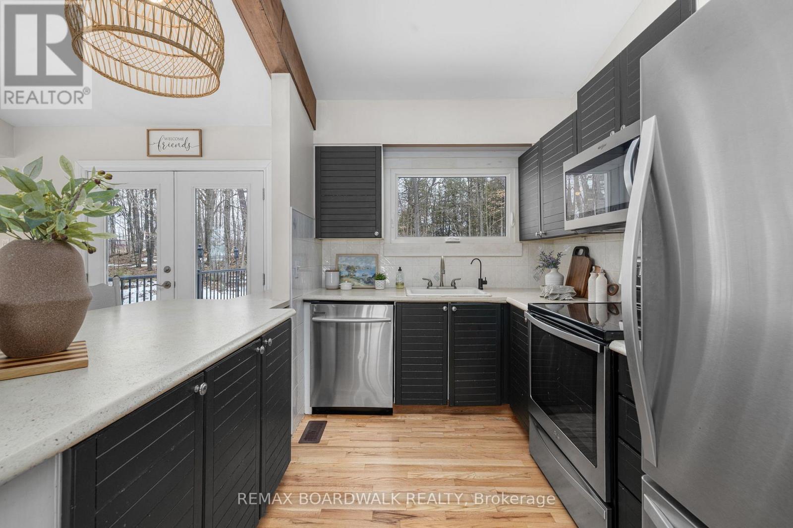 9 Skebo Lane, Horton, Ontario  K7V 3Z8 - Photo 13 - X12954598