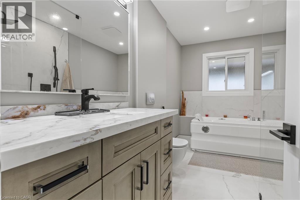 45 Driftwood Drive, Brantford, Ontario  N3R 3K2 - Photo 18 - 40822809