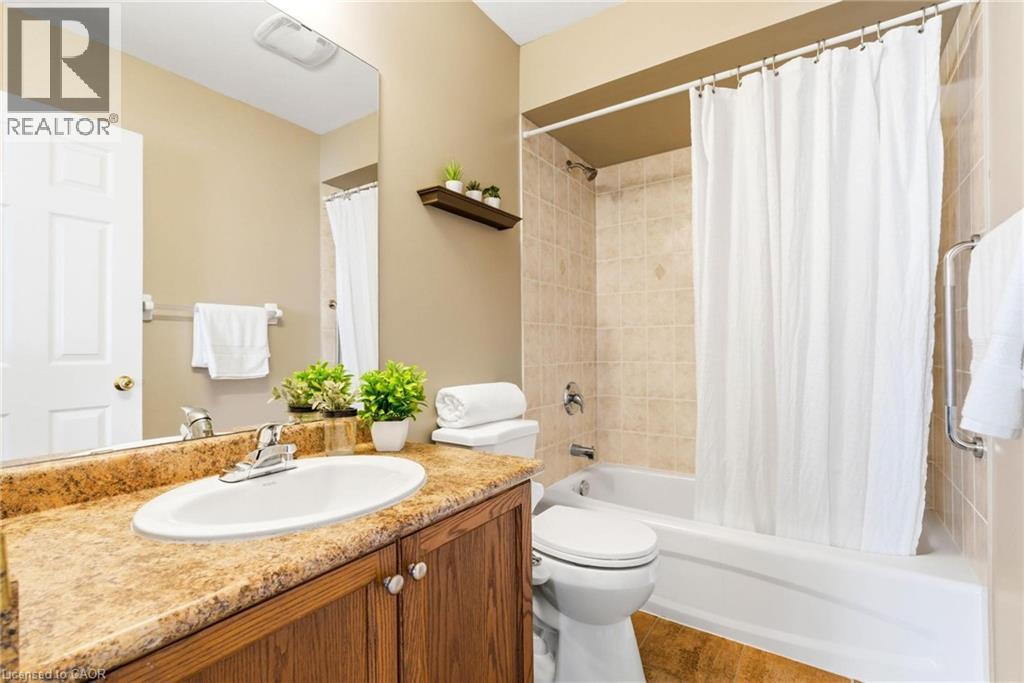 65 Bloomington Drive, Cambridge, Ontario  N1P 1J5 - Photo 28 - 40822126