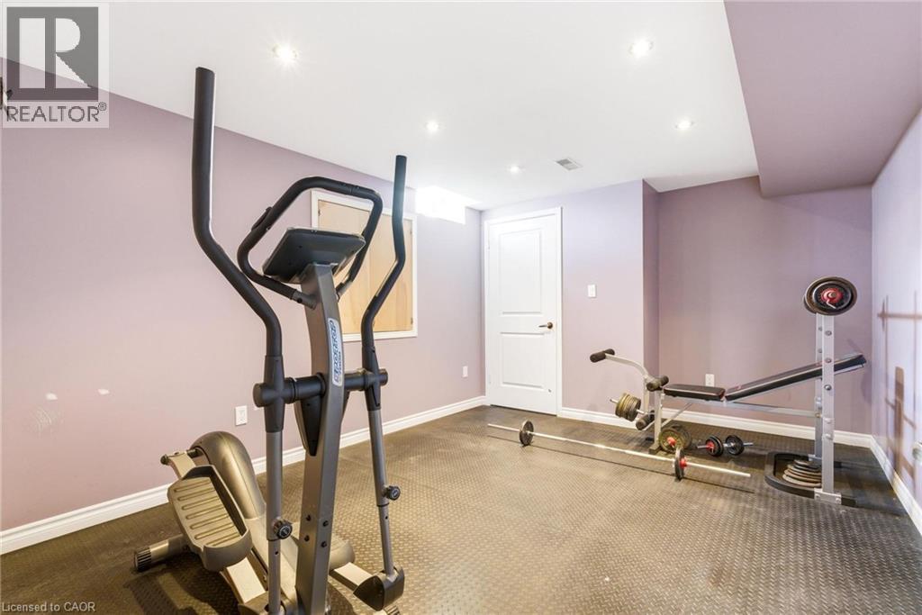 65 Bloomington Drive, Cambridge, Ontario  N1P 1J5 - Photo 36 - 40822126