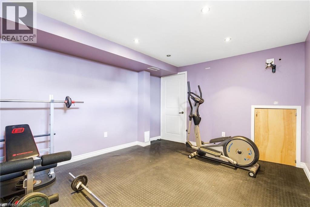 65 Bloomington Drive, Cambridge, Ontario  N1P 1J5 - Photo 37 - 40822126