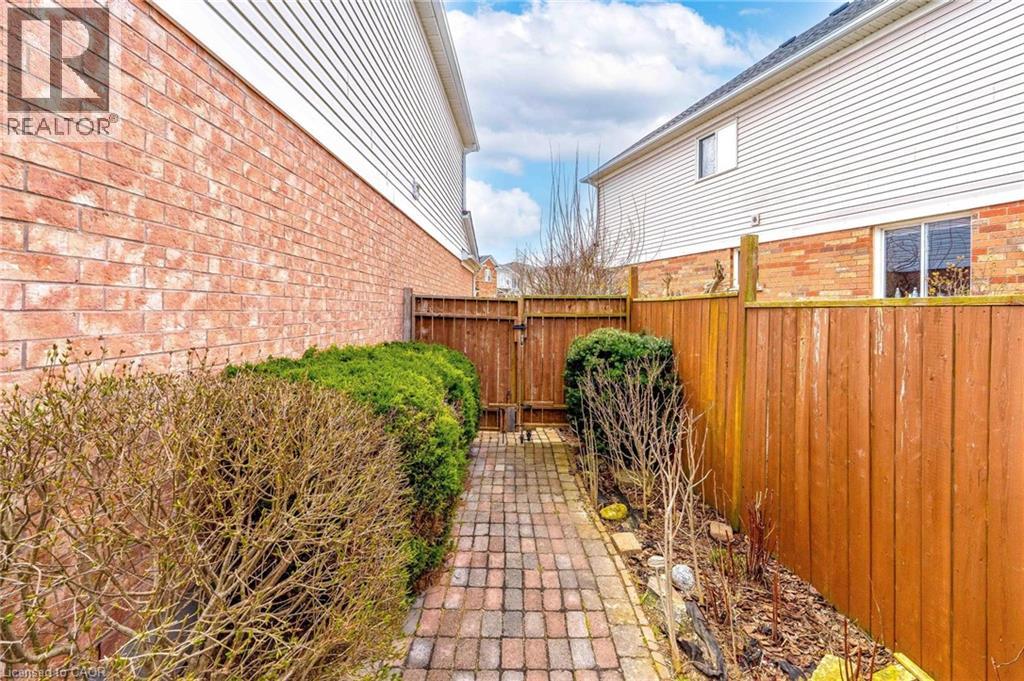 65 Bloomington Drive, Cambridge, Ontario  N1P 1J5 - Photo 46 - 40822126