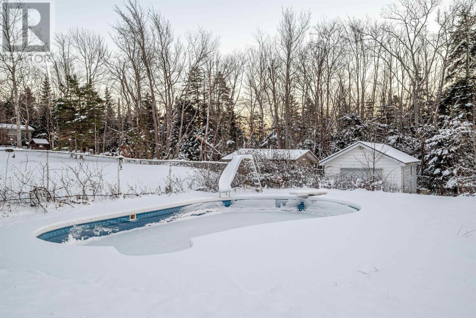 27 Grove Avenue, Beaver Bank, Nova Scotia  B4G 1B7 - Photo 47 - 202600268