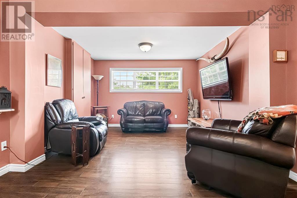 579 Highway 1, Mount Uniacke, Nova Scotia  B0N 1Z0 - Photo 21 - 202604630