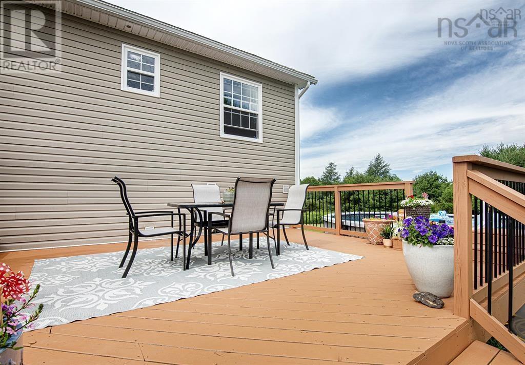 579 Highway 1, Mount Uniacke, Nova Scotia  B0N 1Z0 - Photo 33 - 202604630