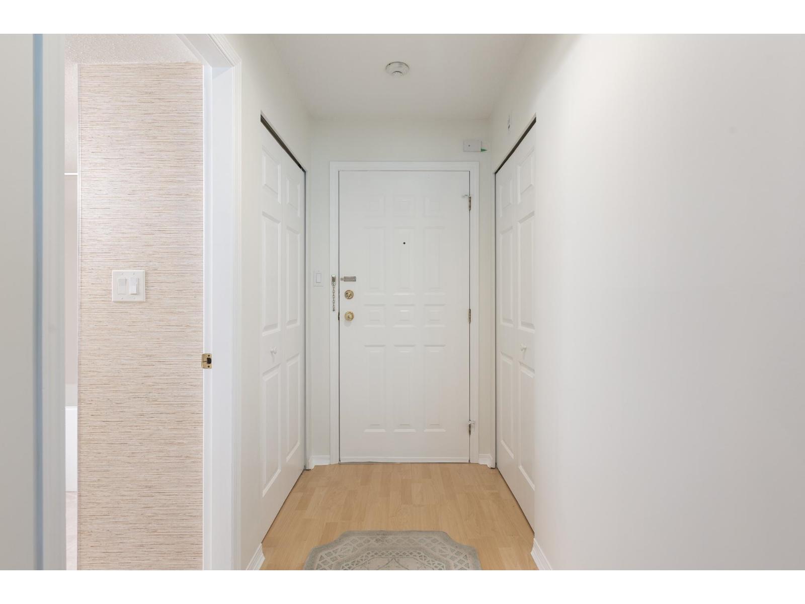 206 1447 Best Street, White Rock, British Columbia  V4B 4E5 - Photo 6 - R3113090