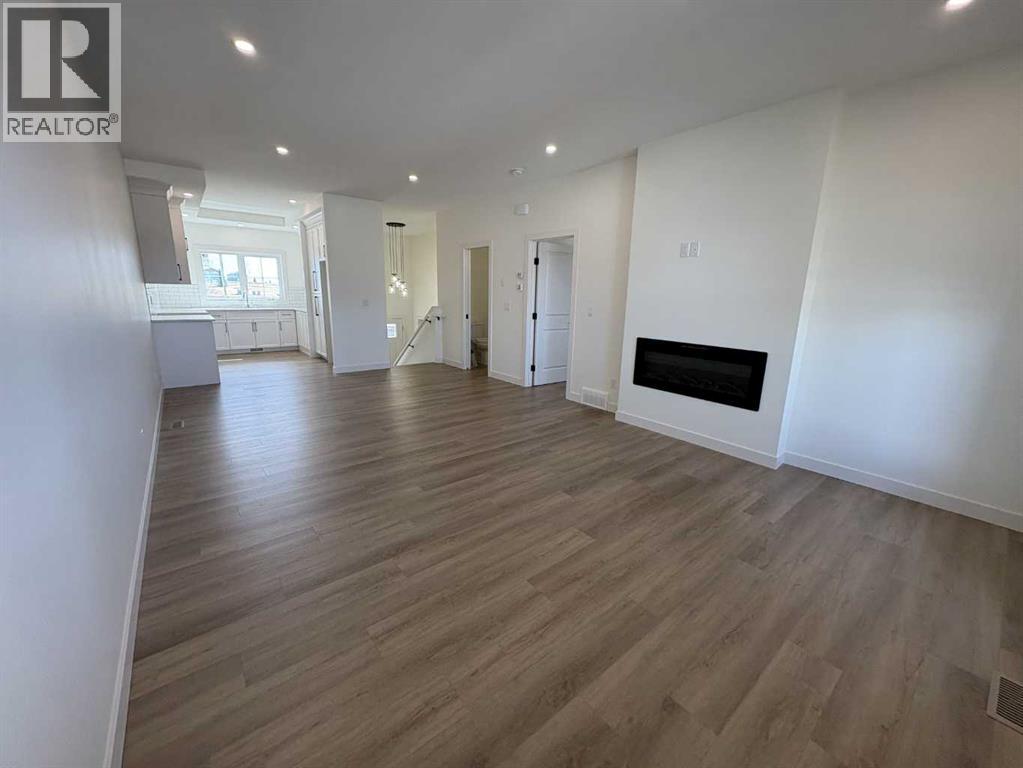 425 Meadowlark Way, Vulcan, Alberta  T0L 2B0 - Photo 4 - A2256909