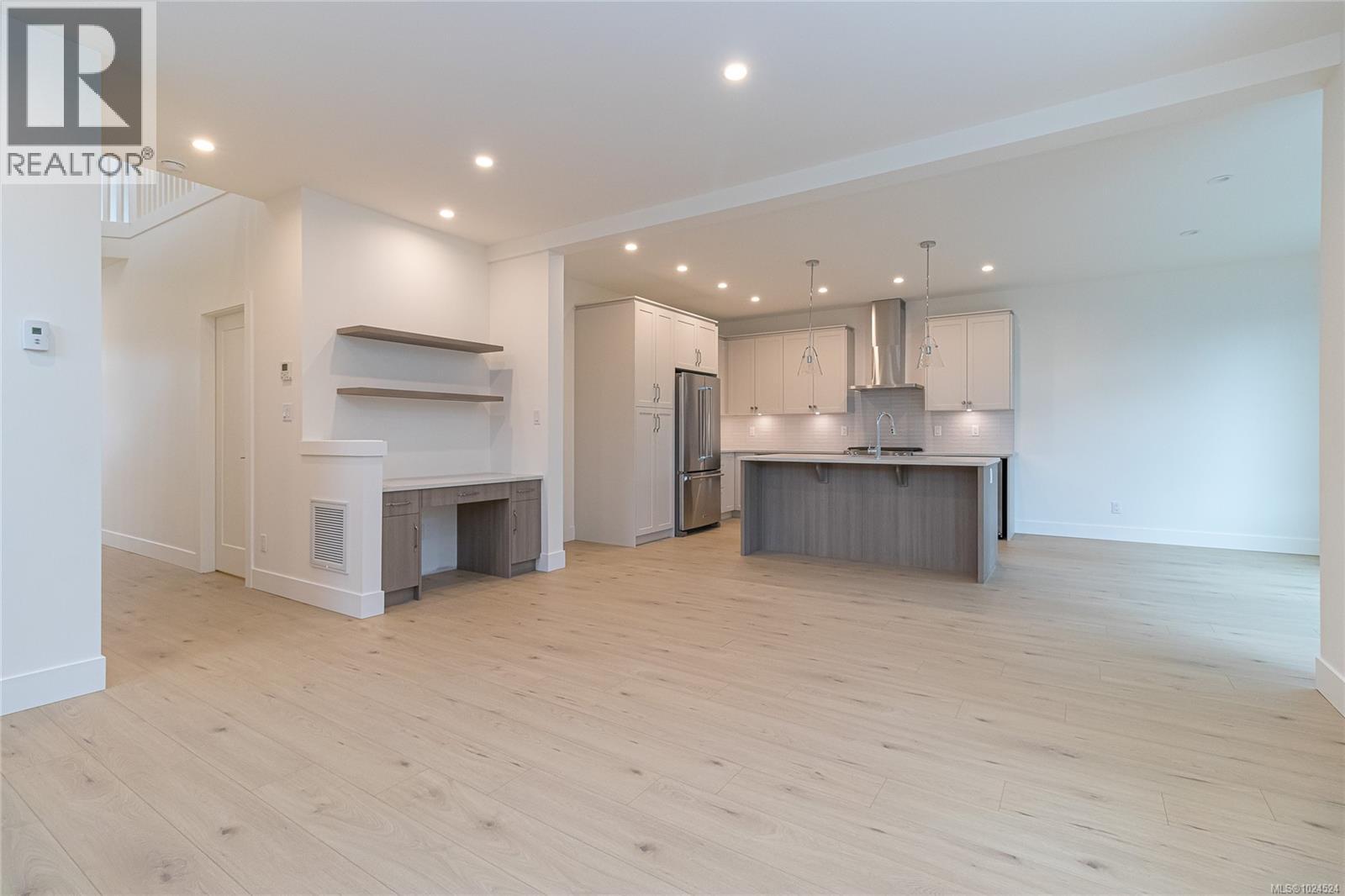 2160 Bellflower Dr, Langford, British Columbia  V9C 0S6 - Photo 5 - 1024524