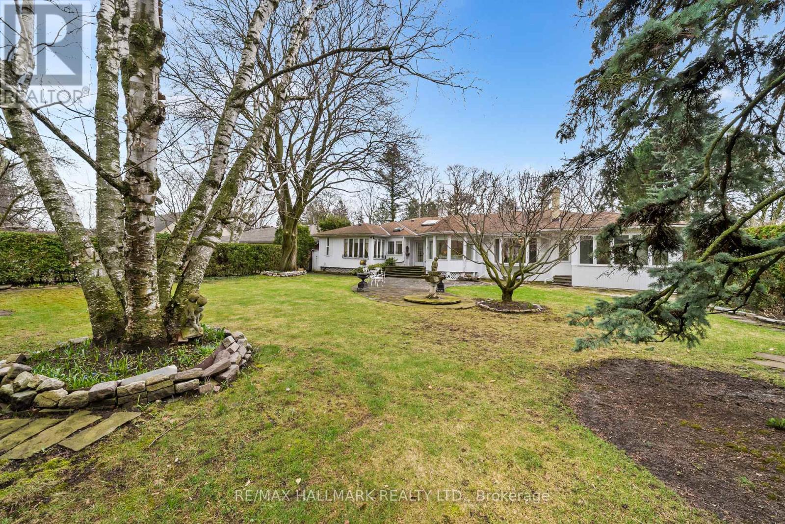 154 Valley Road, Toronto, Ontario  M2L 1G4 - Photo 47 - C13020732