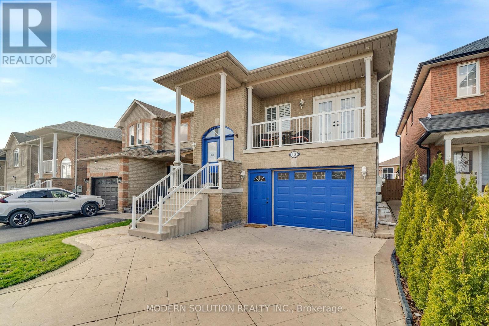 119 BLACKTHORN DRIVE, Vaughan, Ontario