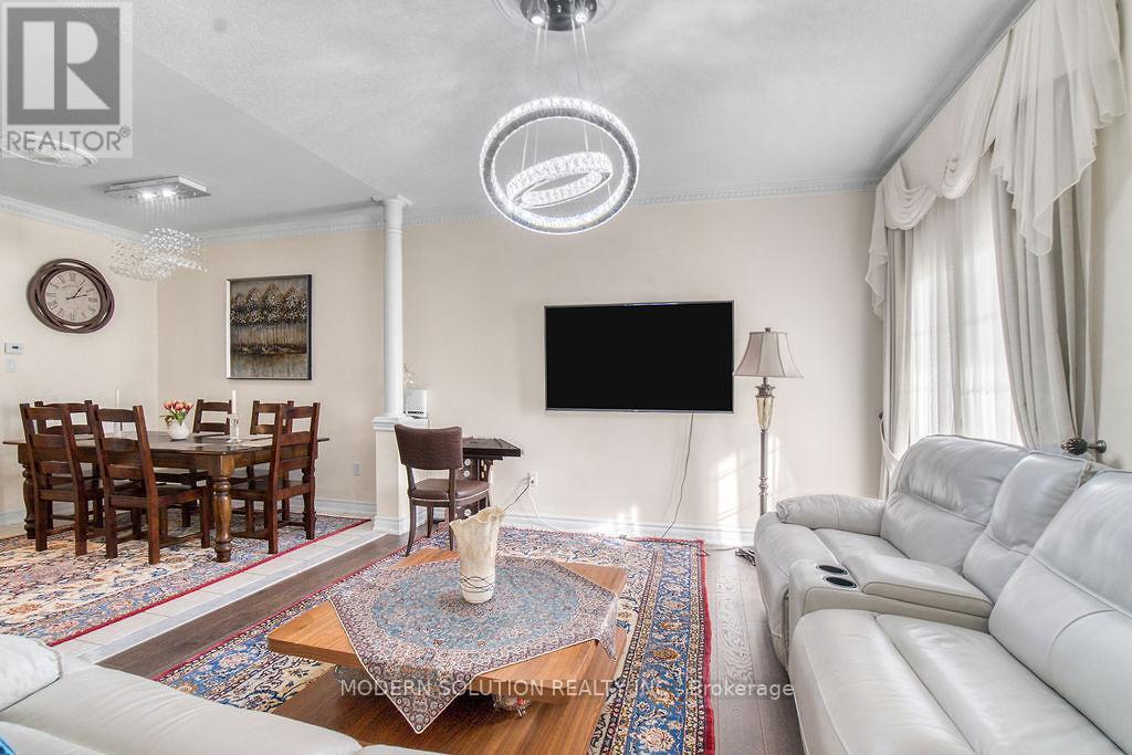 119 Blackthorn Drive, Vaughan, Ontario  L6A 3N2 - Photo 8 - N13025418