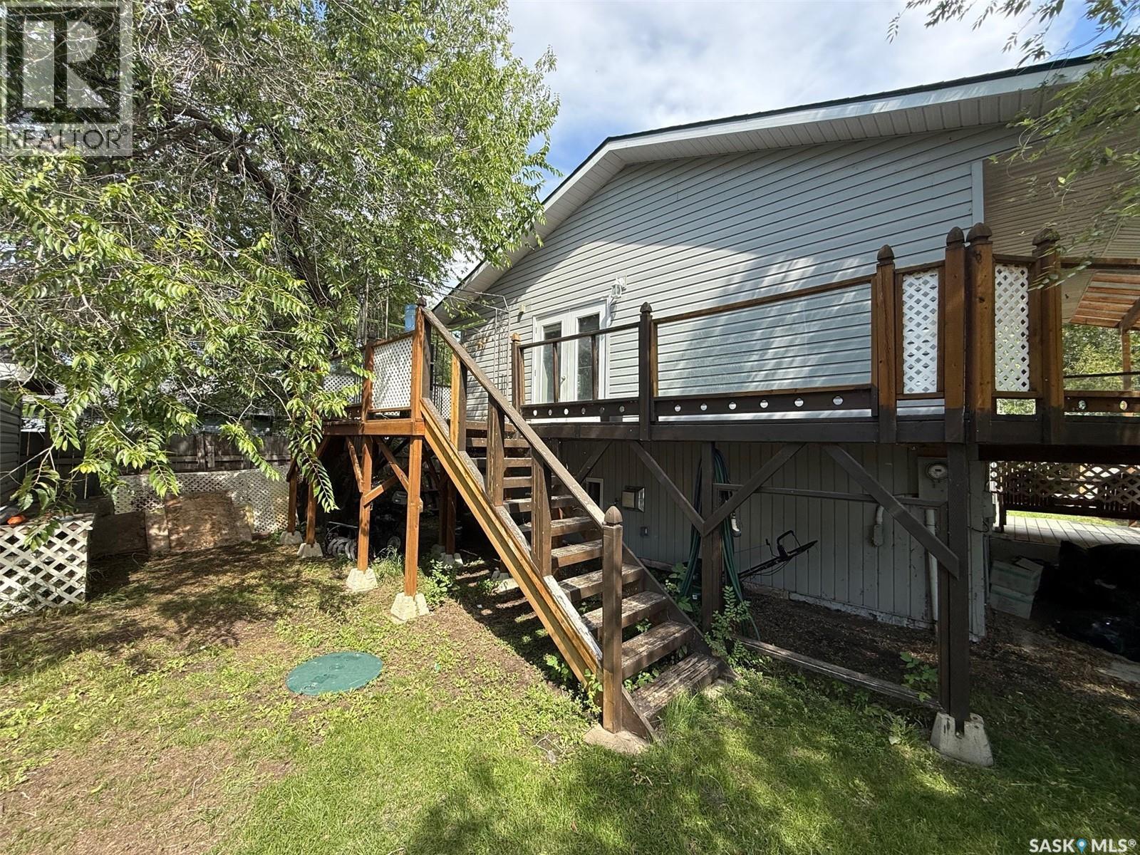 992 Terry Street, Cochin, Saskatchewan  S0M 0L0 - Photo 4 - SK016153