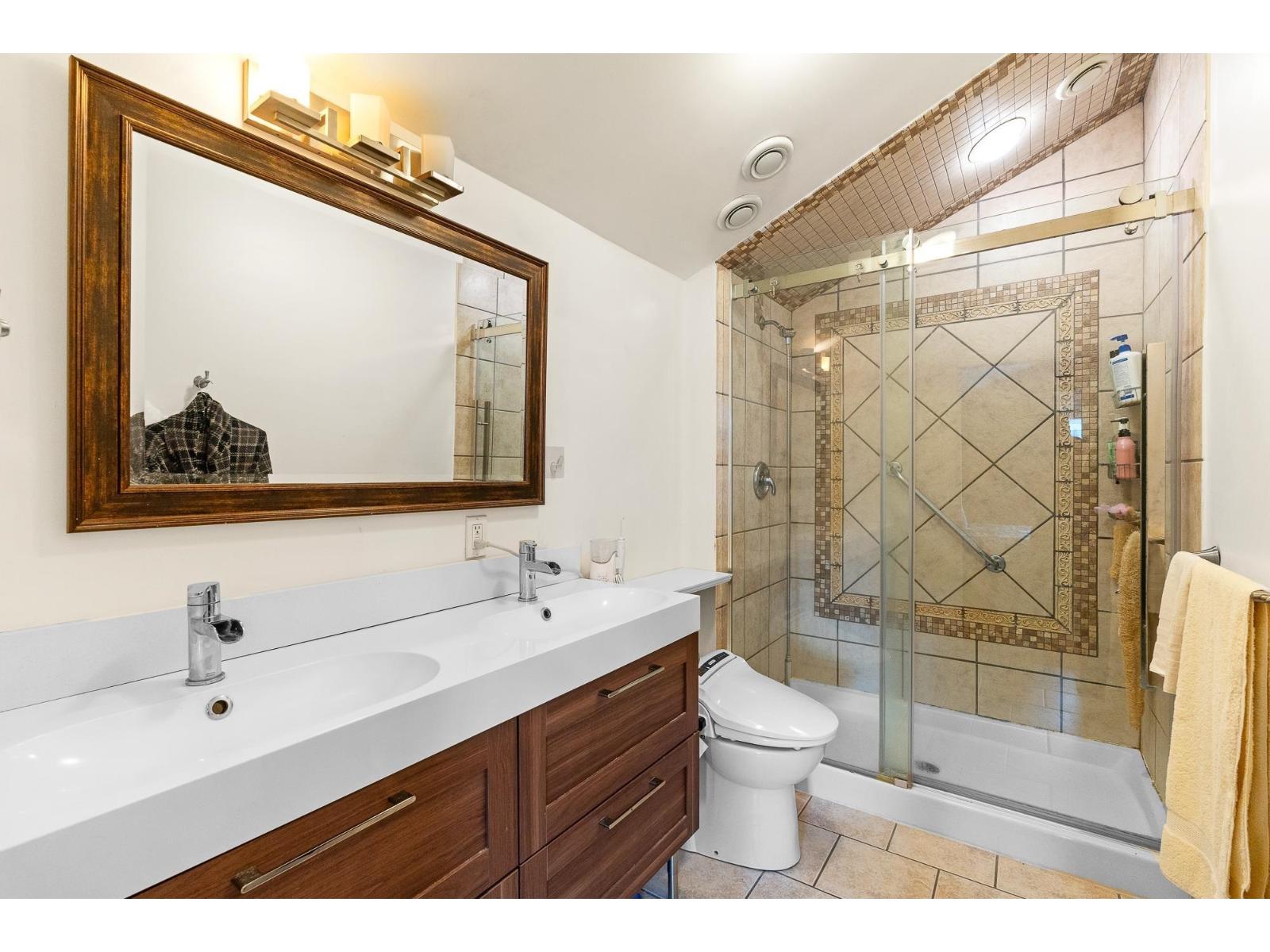 8097 198a Street, Langley, British Columbia  V2Y 1Y3 - Photo 17 - R3113134