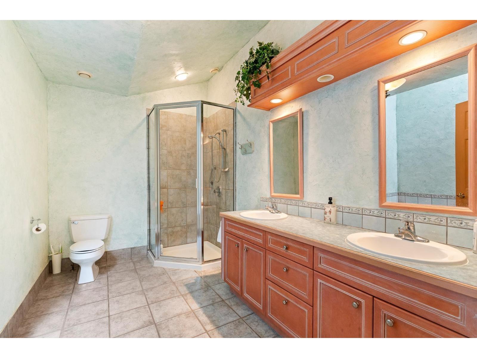 8097 198a Street, Langley, British Columbia  V2Y 1Y3 - Photo 19 - R3113134