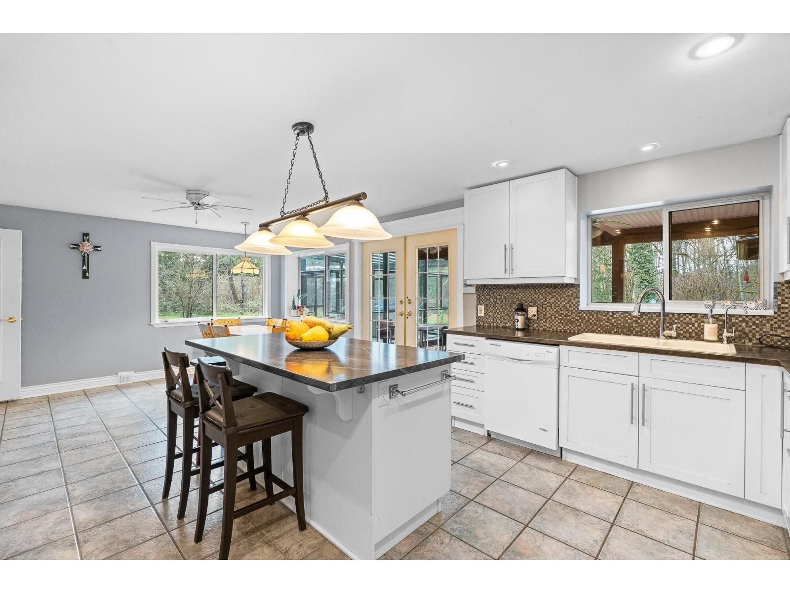 8097 198a Street, Langley, British Columbia  V2Y 1Y3 - Photo 8 - R3113134