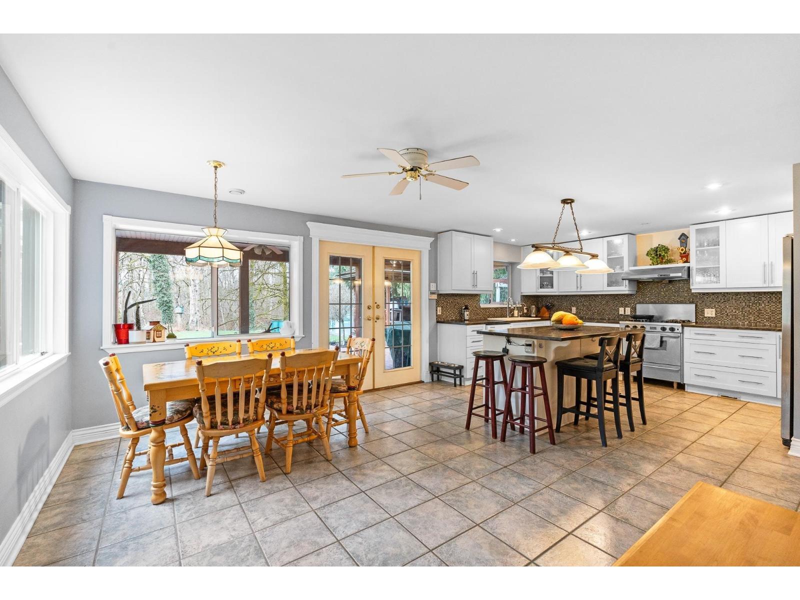 8097 198a Street, Langley, British Columbia  V2Y 1Y3 - Photo 6 - R3113134