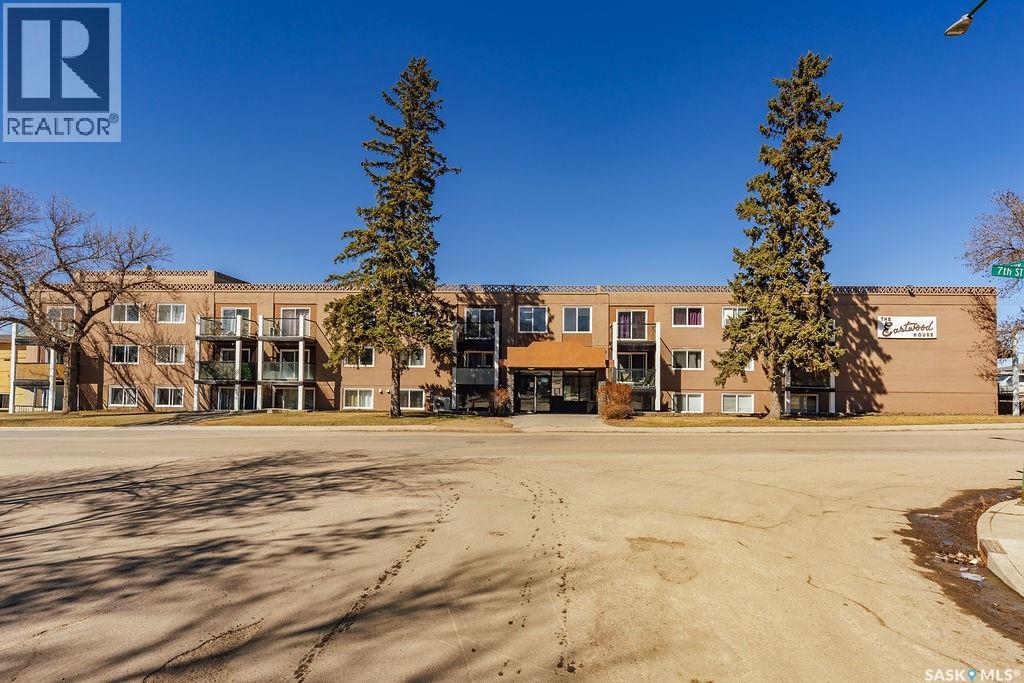 8 2707 7th STREET E, saskatoon, Saskatchewan