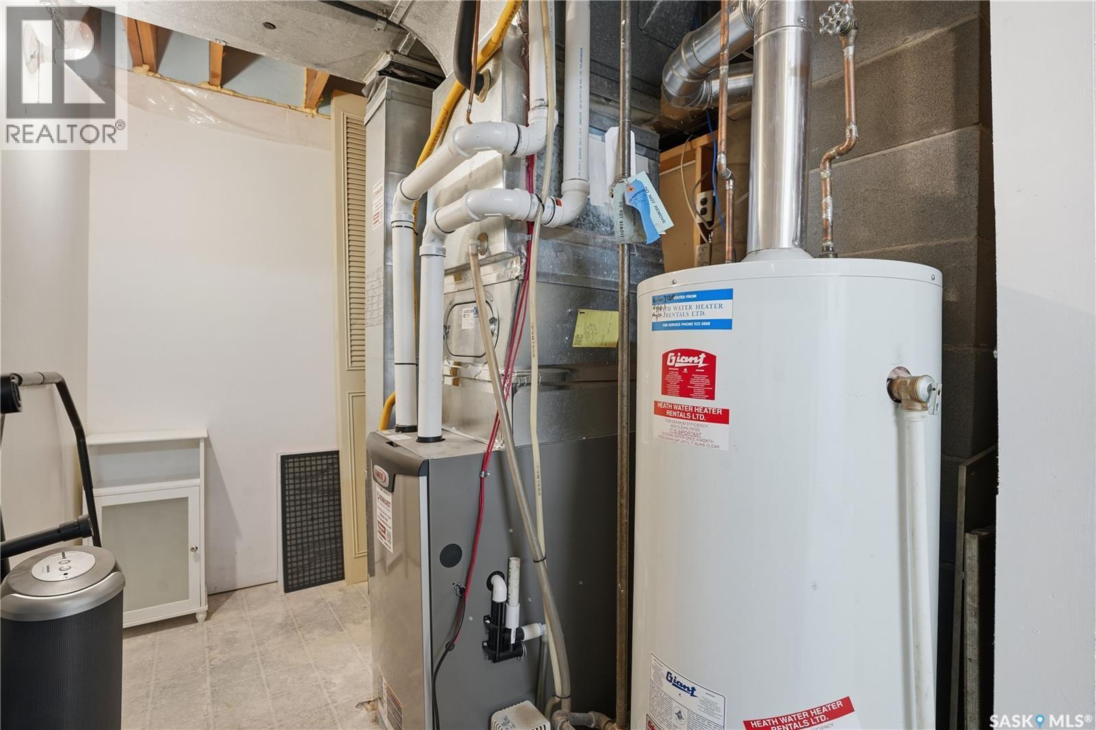 4336 Queen Street, Regina, Saskatchewan  S4S 5V9 - Photo 39 - SK033494