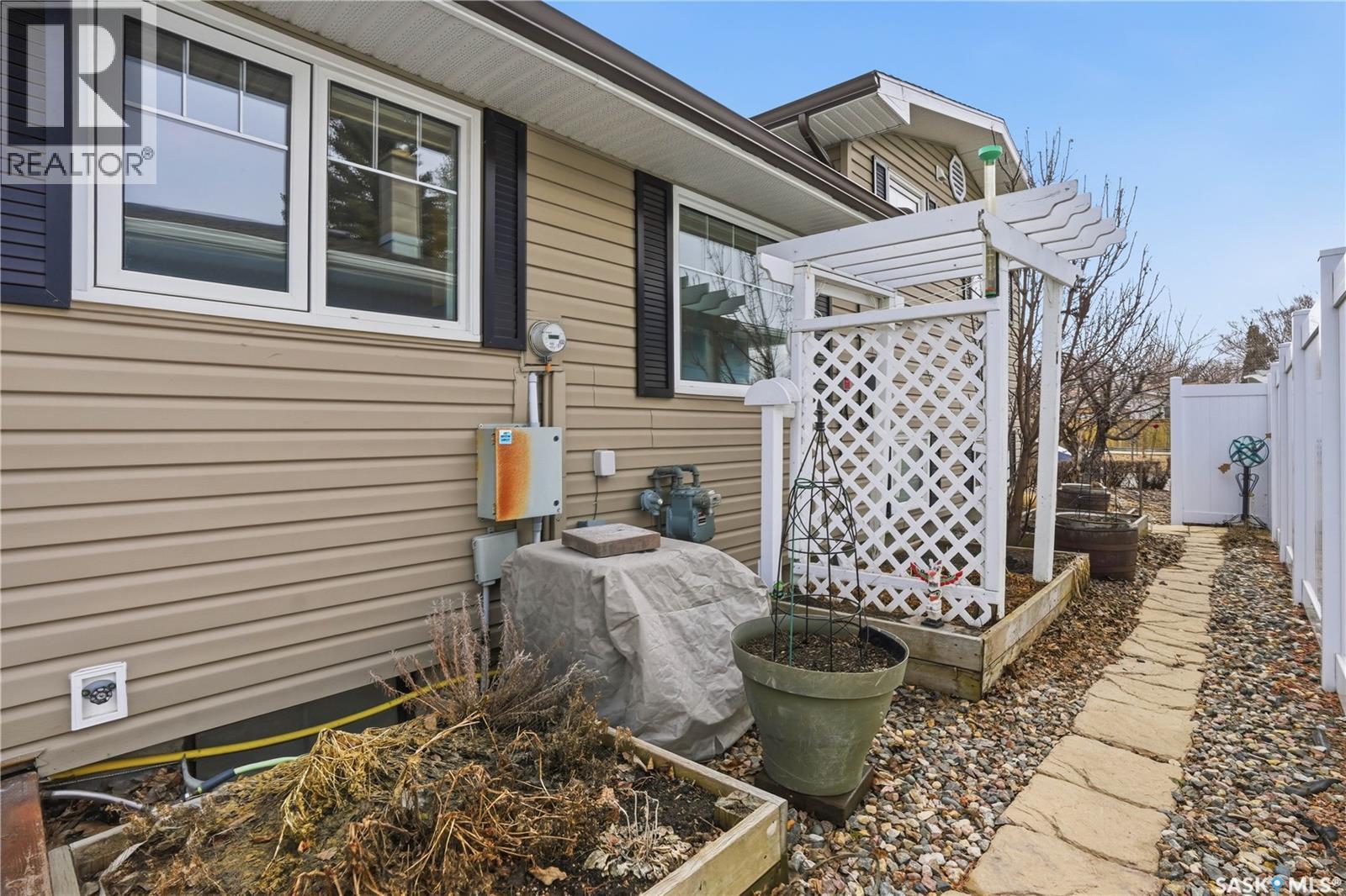 4336 Queen Street, Regina, Saskatchewan  S4S 5V9 - Photo 42 - SK033494