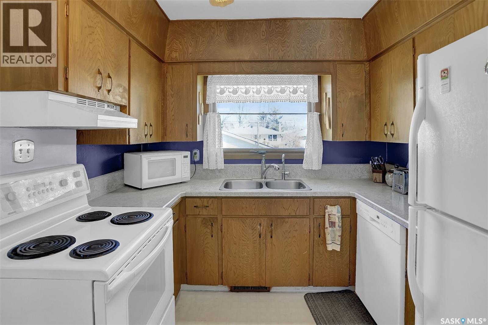 4220 Regina Avenue, Regina, Saskatchewan  S4S 0J4 - Photo 11 - SK033454