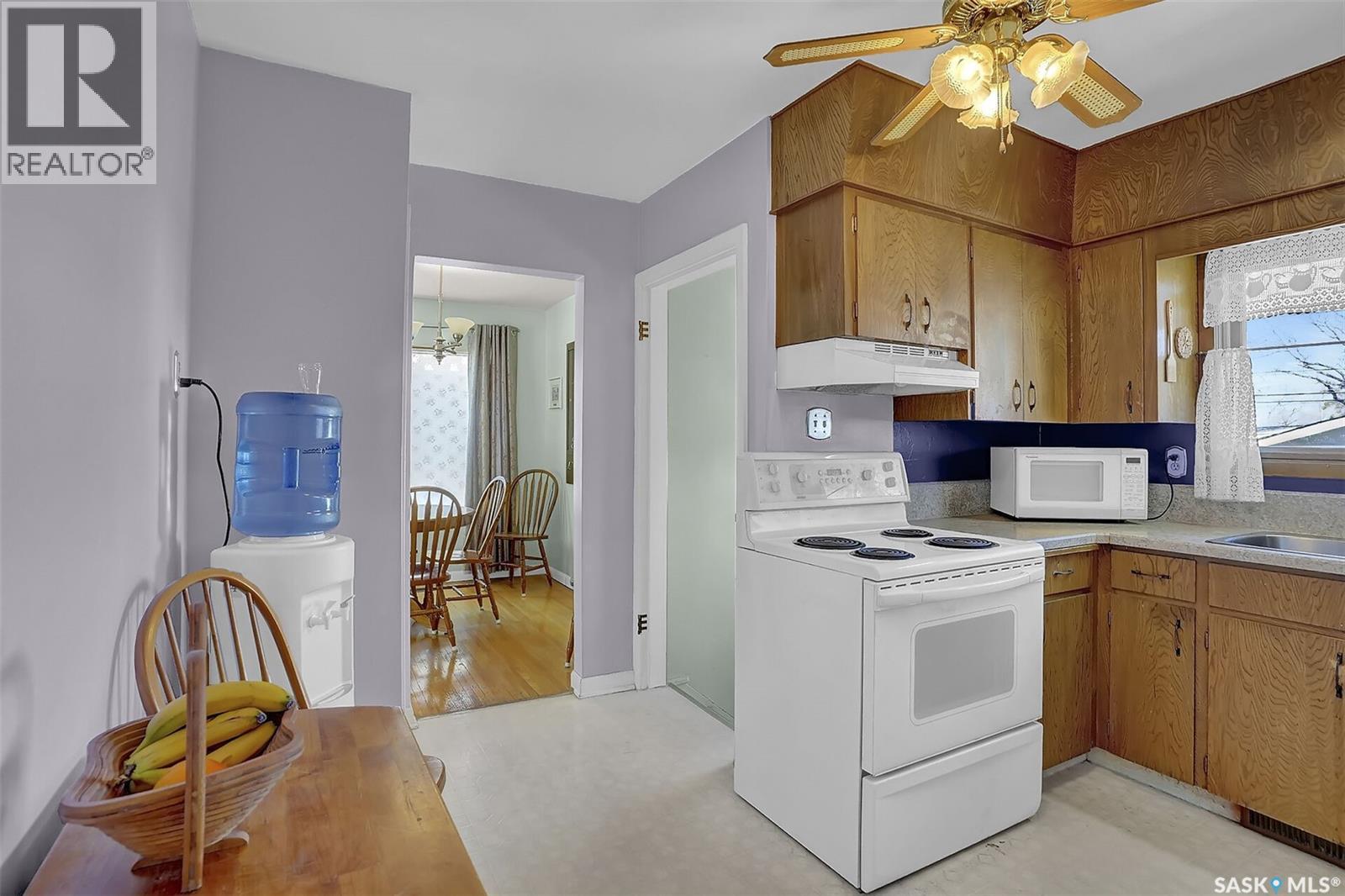 4220 Regina Avenue, Regina, Saskatchewan  S4S 0J4 - Photo 13 - SK033454