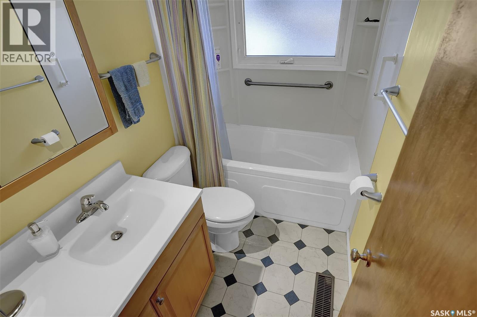 4220 Regina Avenue, Regina, Saskatchewan  S4S 0J4 - Photo 22 - SK033454