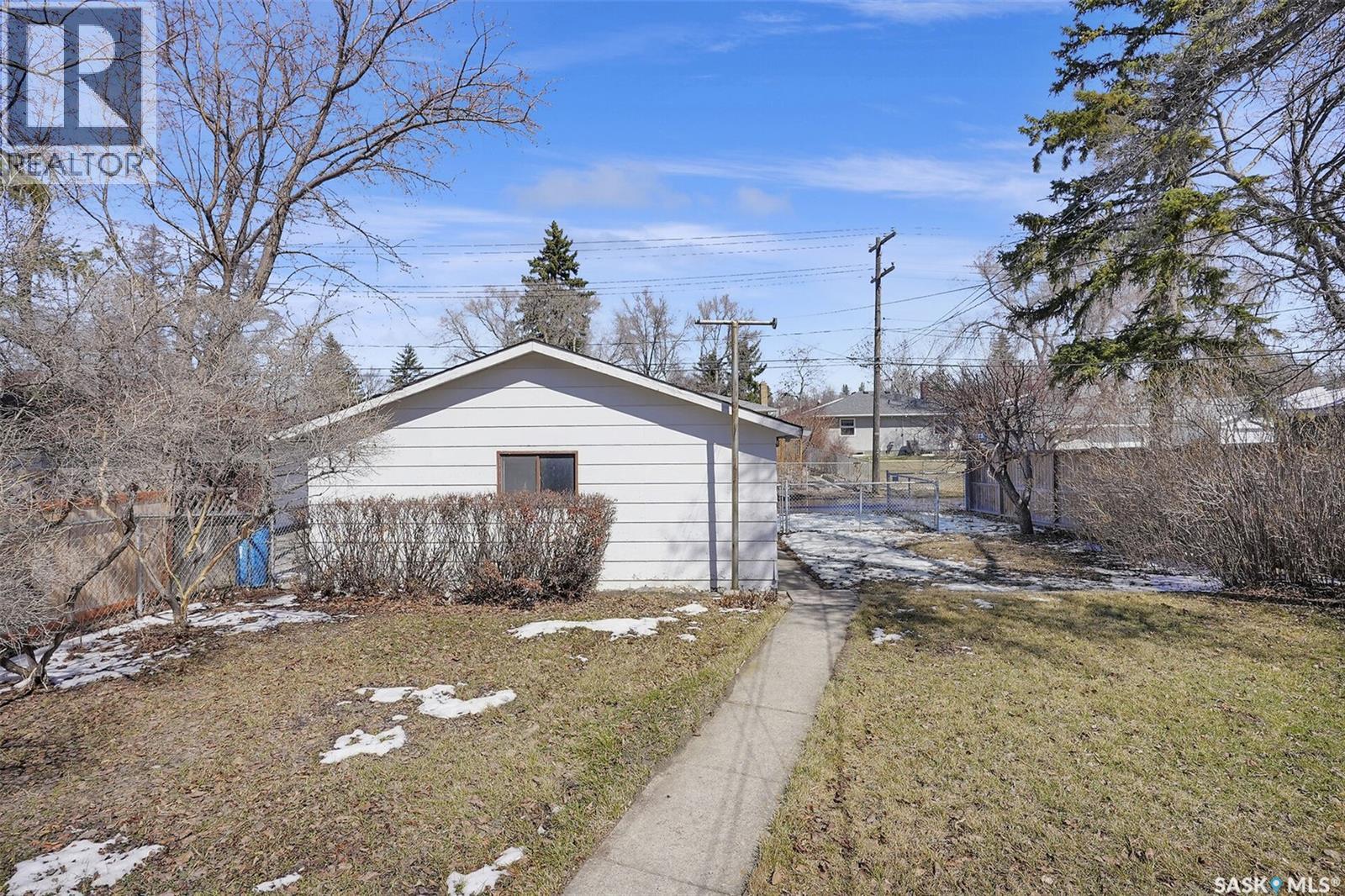 4220 Regina Avenue, Regina, Saskatchewan  S4S 0J4 - Photo 33 - SK033454