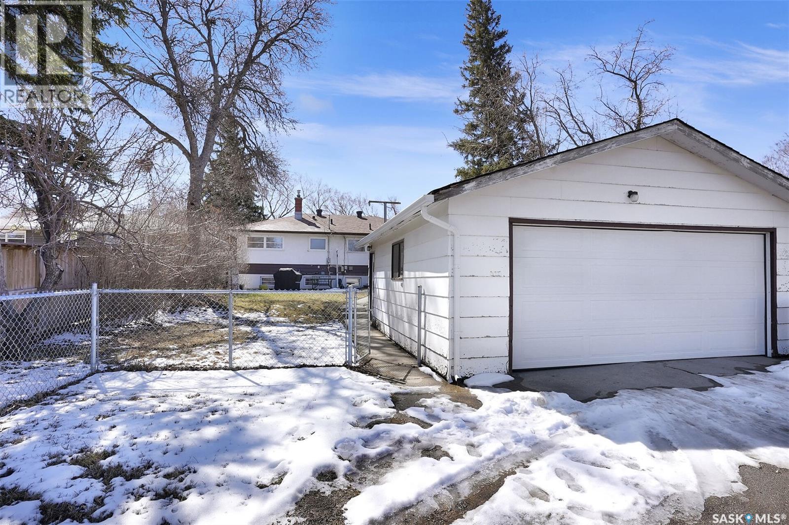 4220 Regina Avenue, Regina, Saskatchewan  S4S 0J4 - Photo 35 - SK033454