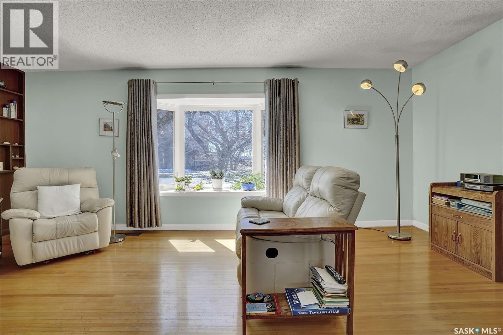 4220 Regina Avenue, Regina, Saskatchewan  S4S 0J4 - Photo 5 - SK033454