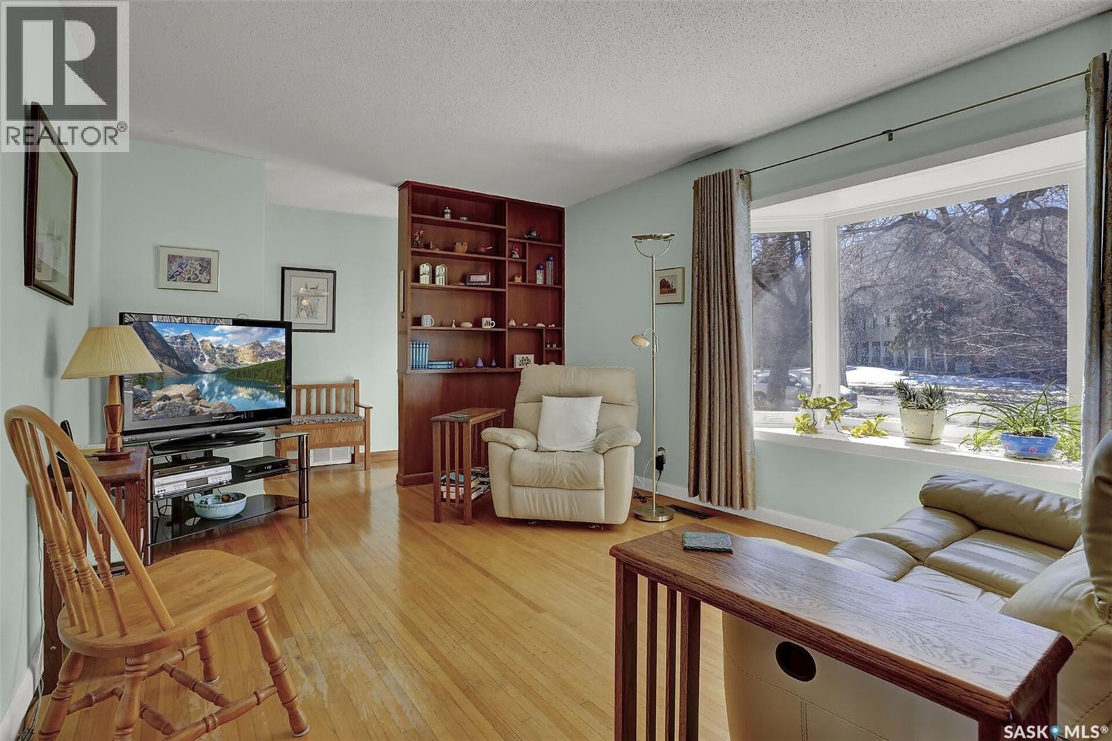 4220 Regina Avenue, Regina, Saskatchewan  S4S 0J4 - Photo 6 - SK033454