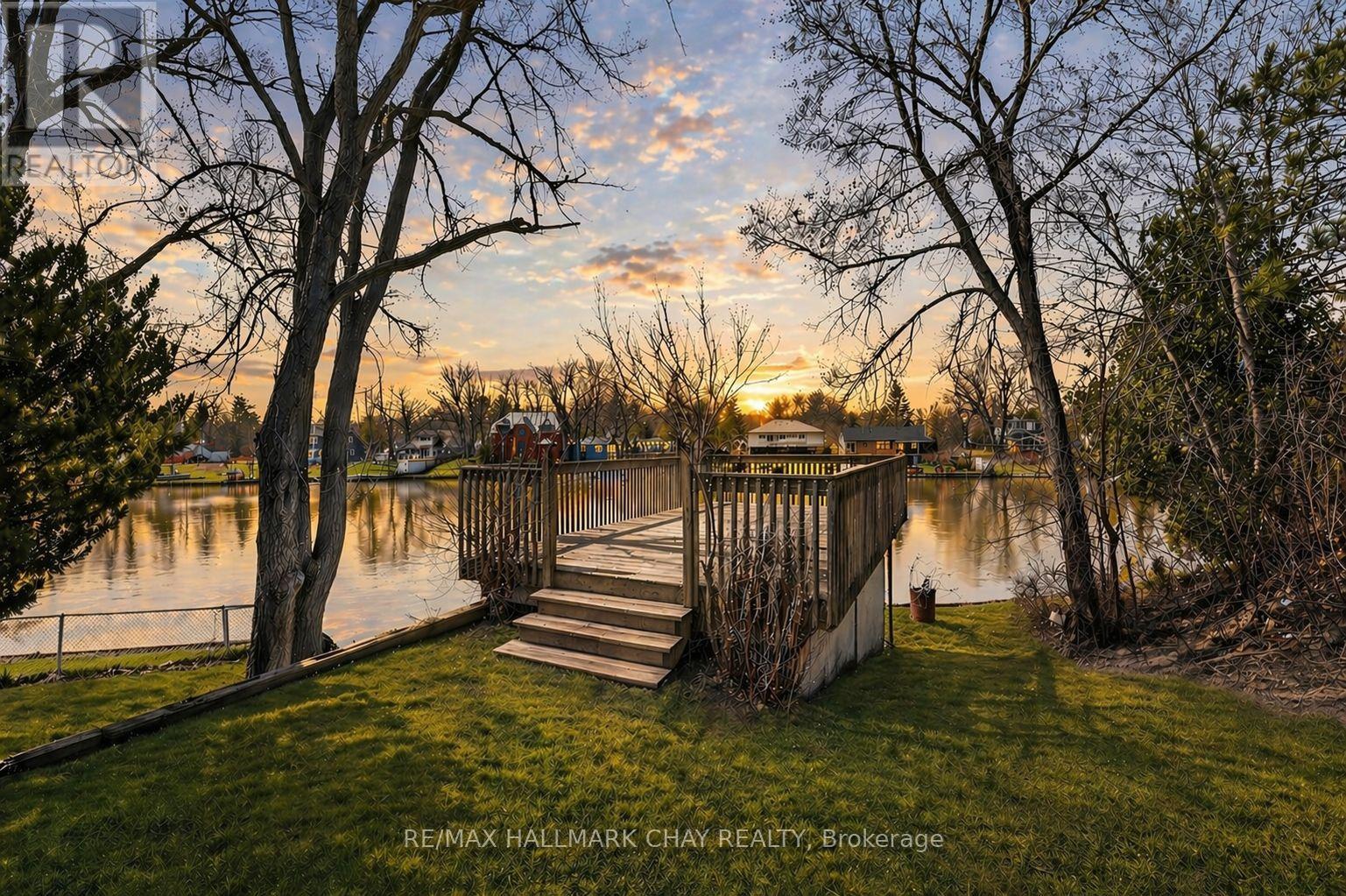 1976 River Road W, Wasaga Beach, Ontario  L9Z 2W2 - Photo 3 - S13025210