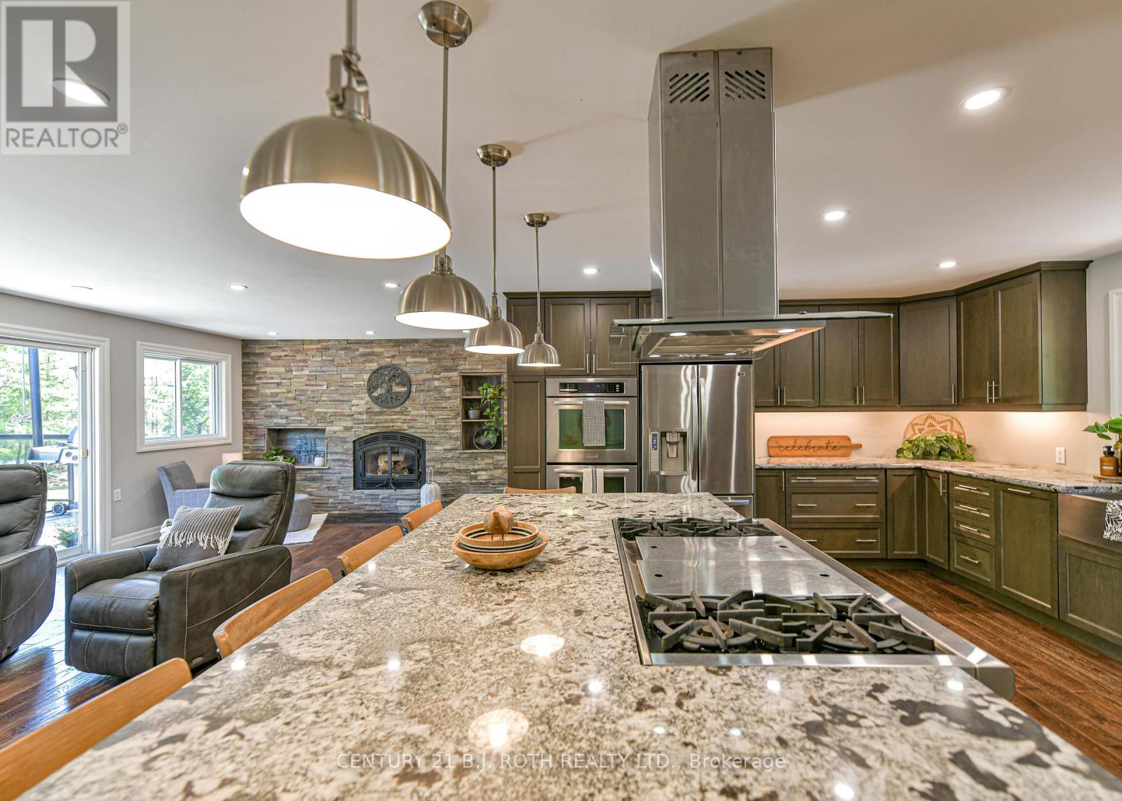 3193 Muskoka Street, Severn, Ontario  L0K 2B0 - Photo 38 - S13025236